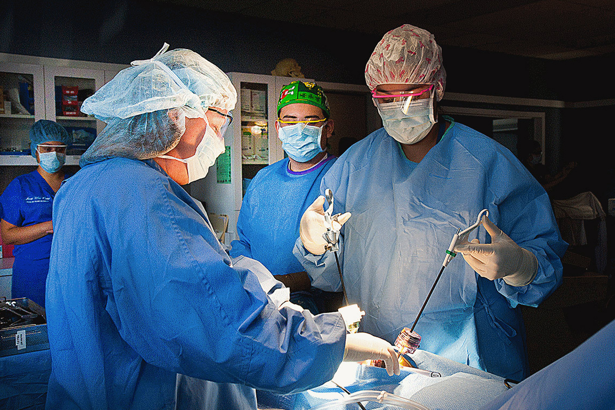 Surgical tech programs near me with financial aid options